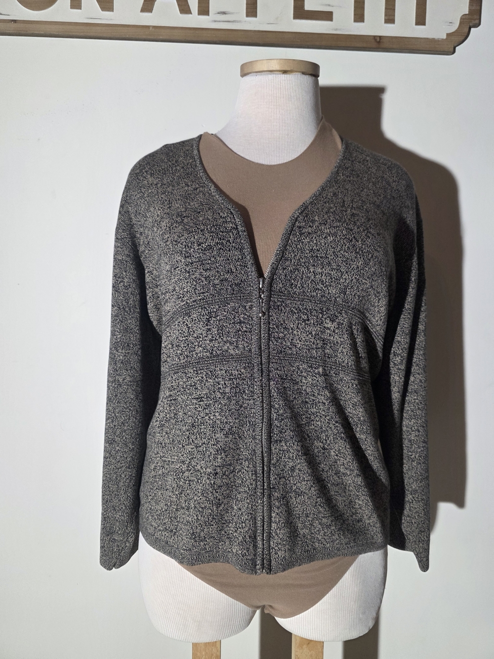 Dressbarn Heathered Gray Zip-Front Cardigan Sweater (Size 22/24)
